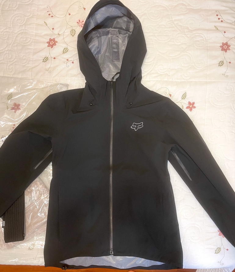 Used Fox Racing Waterproof MTB Jacket Black M bike — image 1 of 6
