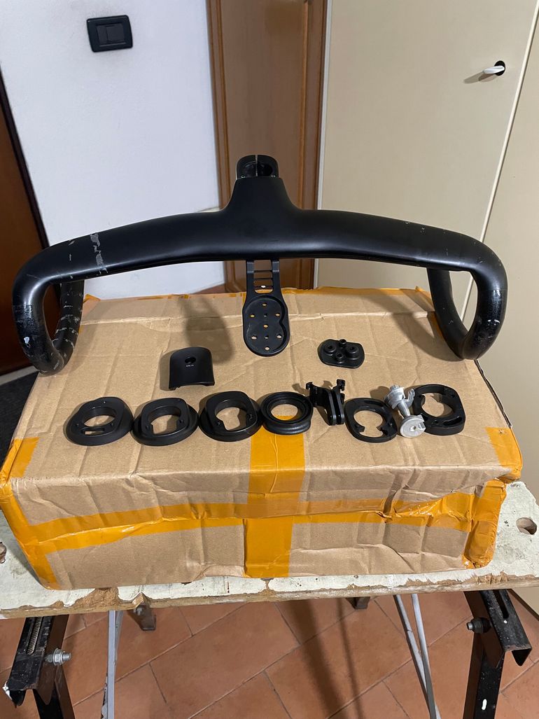 Used Tipo Vision 5D ACR 2023 bike — image 4 of 6