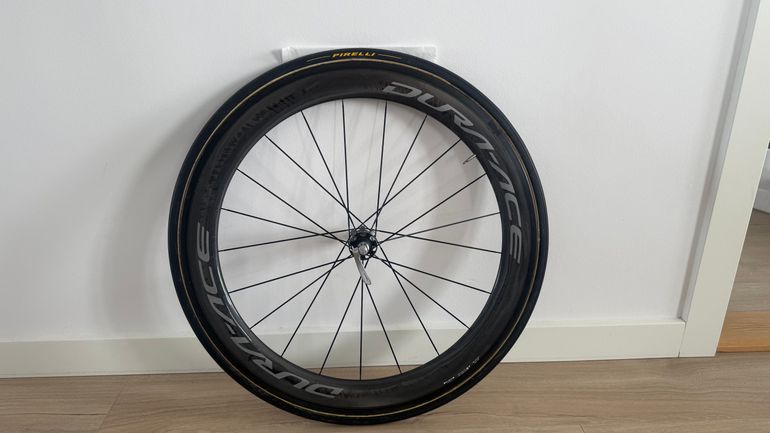 Used Shimano Dura-Ace WH-R9100 Carbon Wheelset Tubular bike — image 8 of 9
