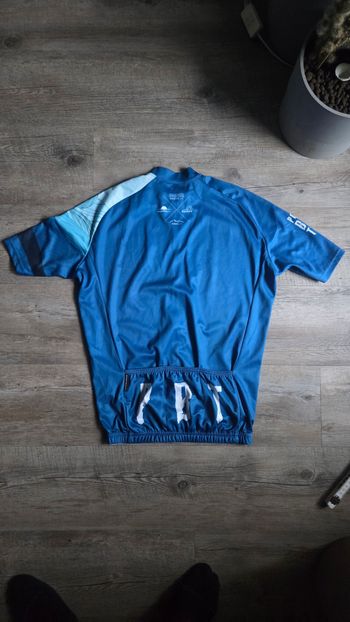 Used Danielo Men's Cycling Jersey Size M 2023 bike — image 2 of 6