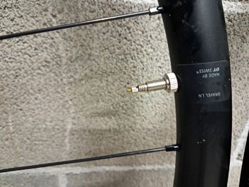 Used Dt Swiss GRAVEL LN CLASSIC db 25 12/100 mm bike — image 3 of 6