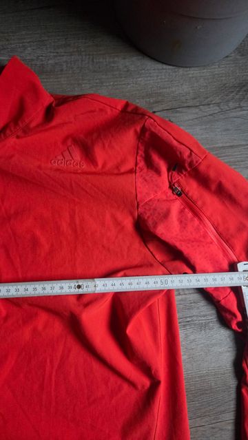 Brugt Adidas Windbreaker Size M bike — billede 2 af 3