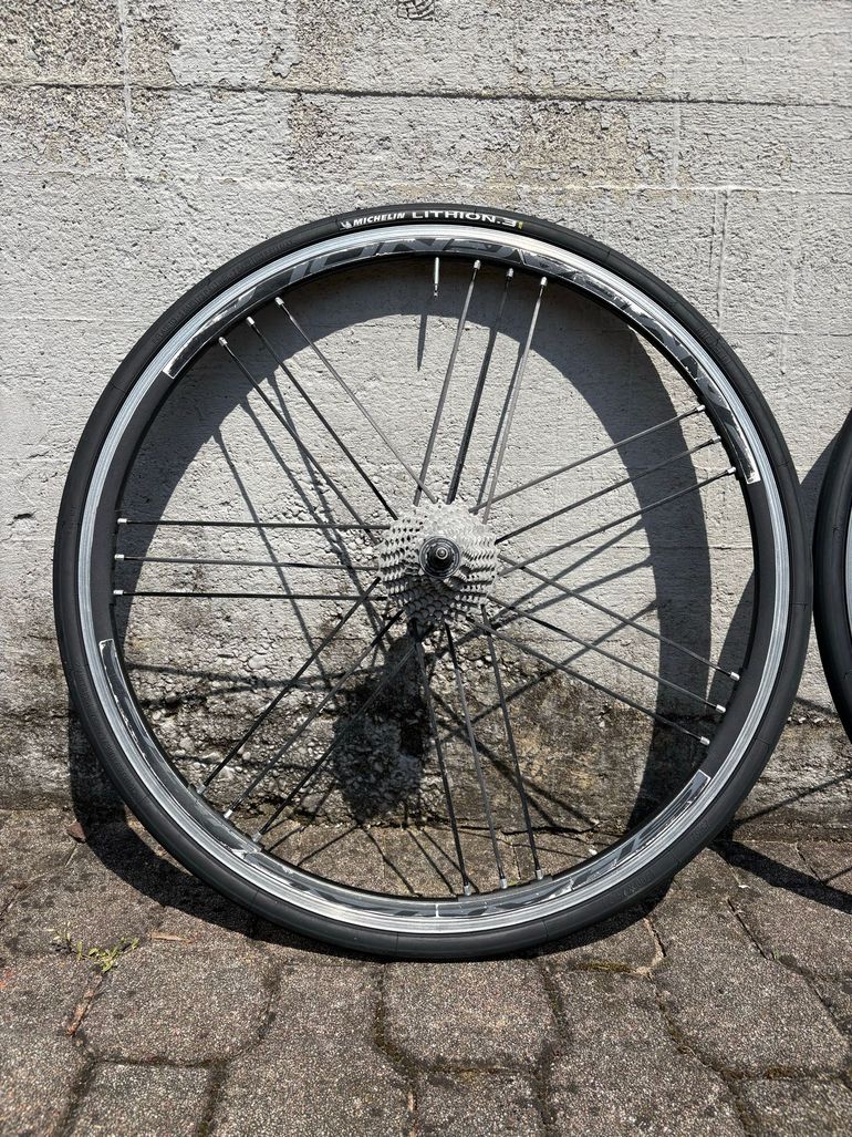 Used Campagnolo Shamal bike — image 2 of 6