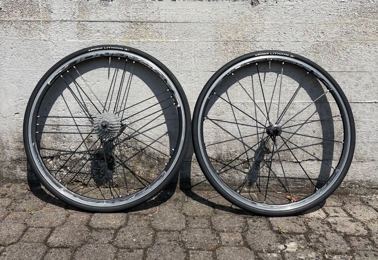 Used Campagnolo Shamal bike — image 1 of 6