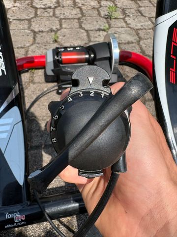 Używany Elite Super Crono Elastogel Trainer 2020 bike — zdjęcie 3 z 7