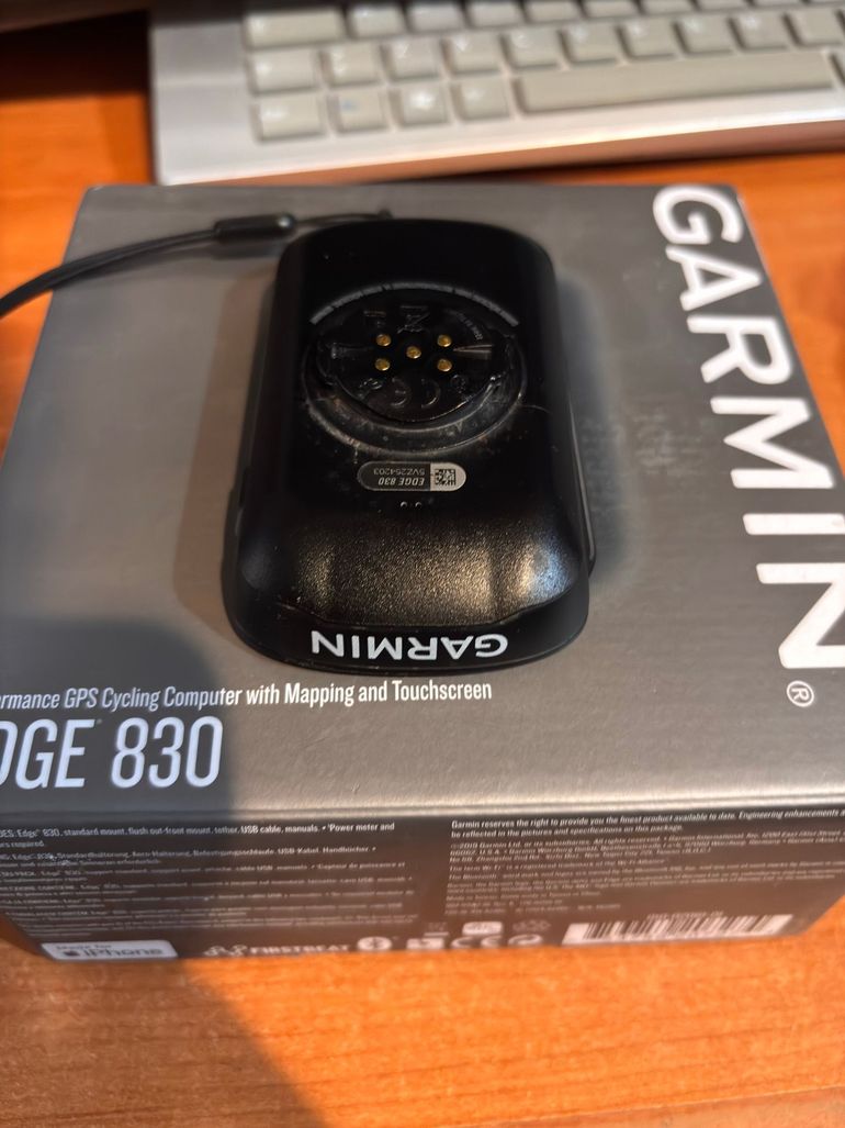 Used Garmin Edge 830 GPS Cycling Computer bike — image 3 of 4