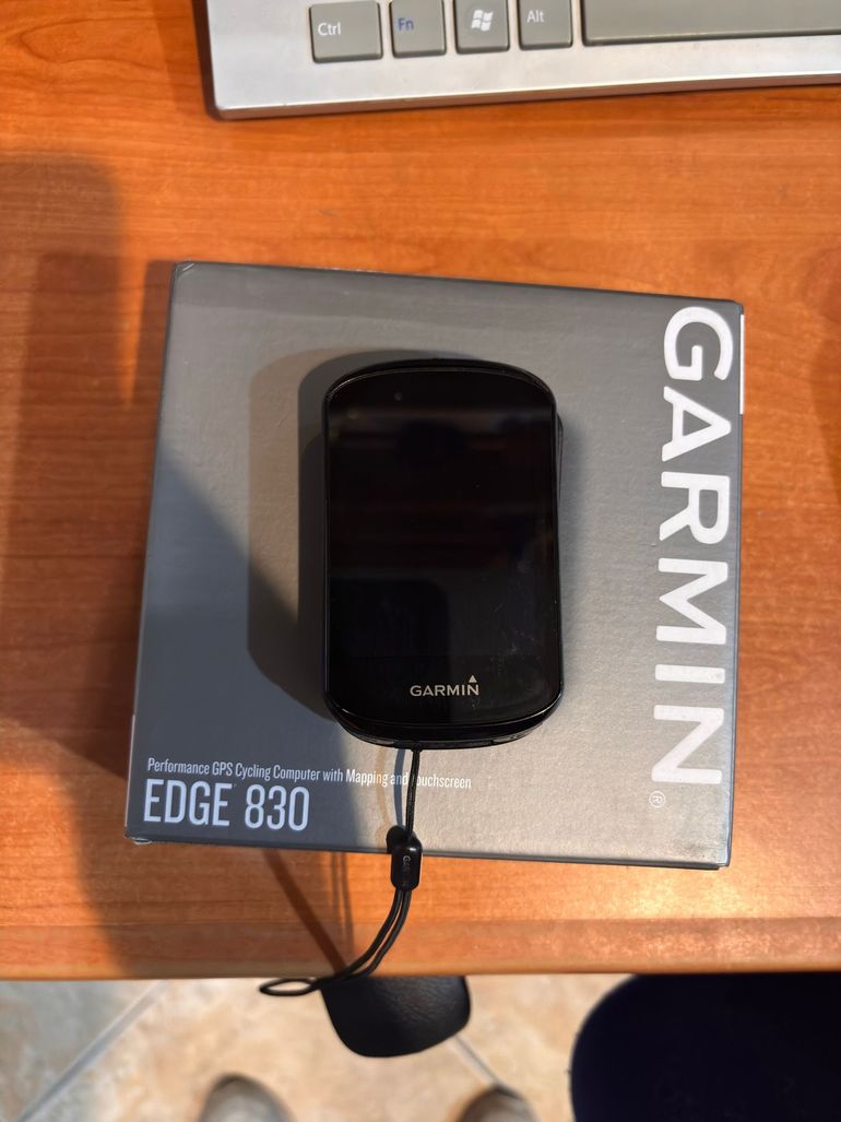 Used Garmin Edge 830 GPS Cycling Computer bike — image 1 of 4