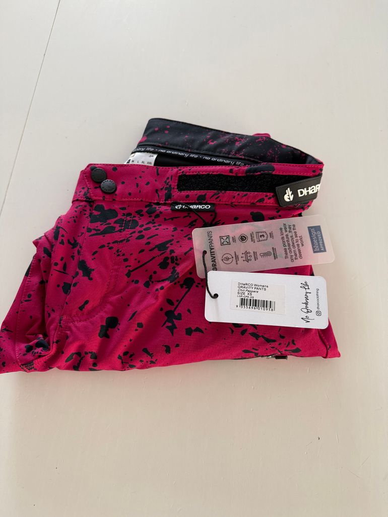 Used Dharco Pantaloni da donna Gravity Pants Chilli Peppers 2025 bike — image 11 of 11