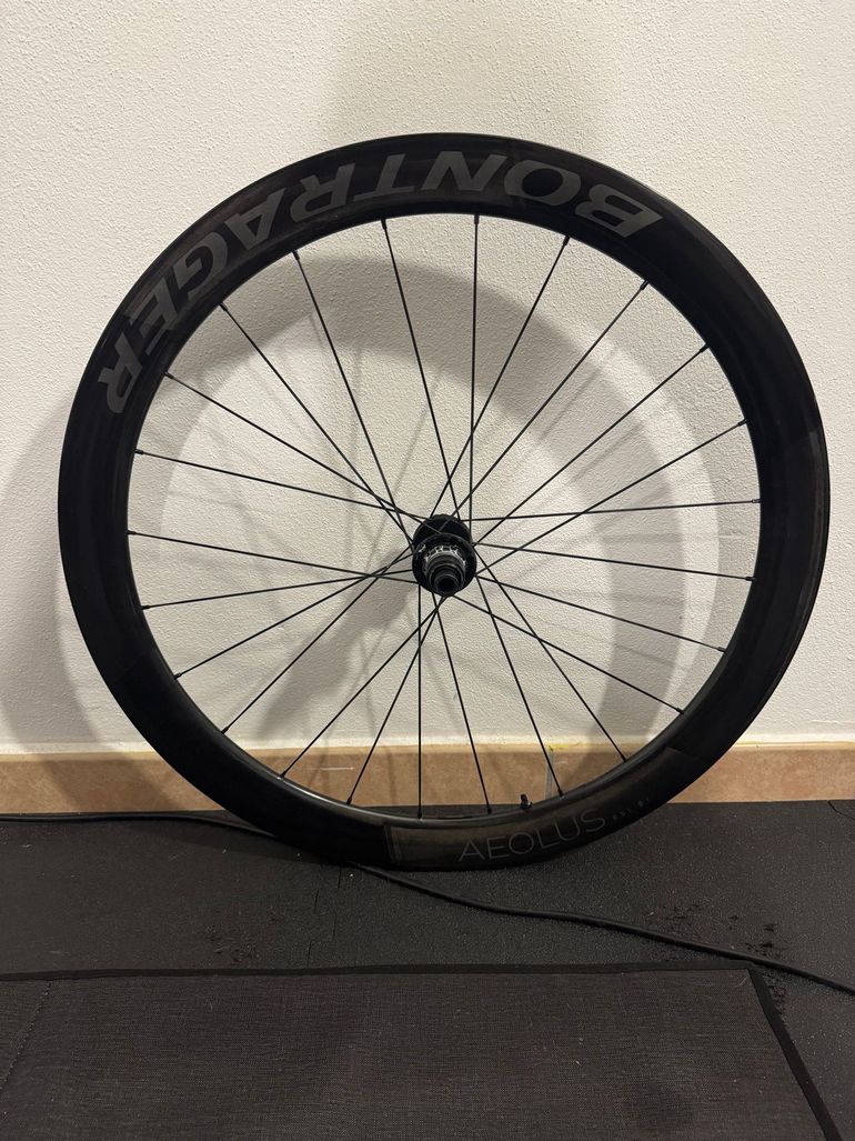 Used Bontrager Aeolus RSL 51 TLR Disc Wheelset 2025 bike — image 5 of 6