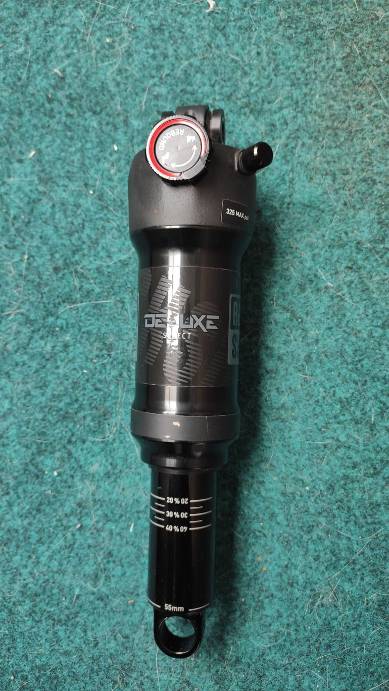 Used RockShox Deluxe Select 210x55mm DebonAir bike — image 1 of 5