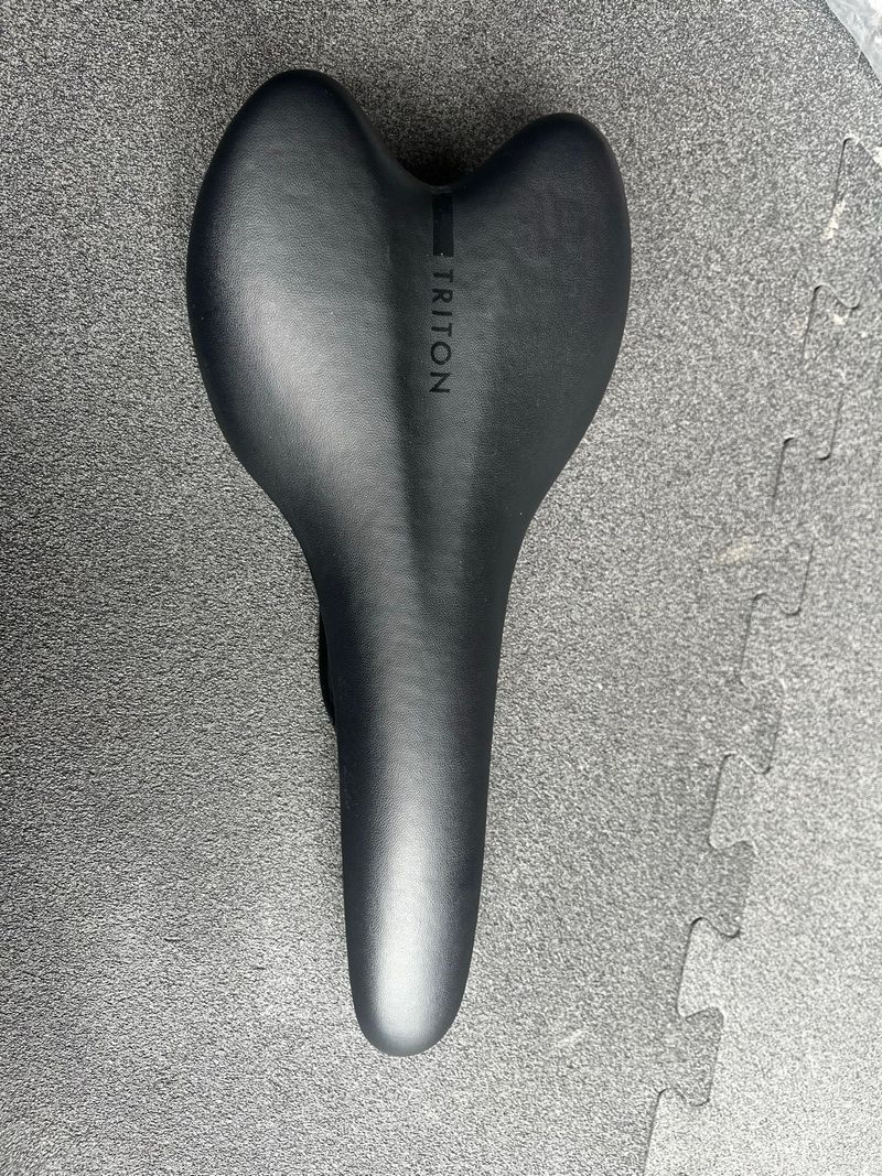 Tweedehands Oxygen Triton Saddle 130mm 2025 Saddles & Seatposts
