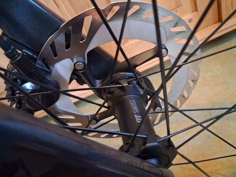 Used Syncros Capital 1.0s 40mm with Schwalbe One TLE Tires and Ultegra 12-speed 11-34 Cassette 2026 bike — image 4 of 6