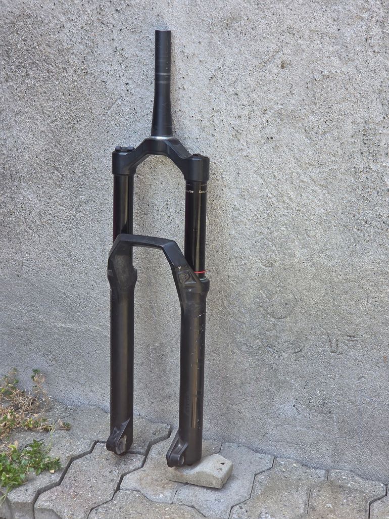 Used RockShox ZEB Suspension Fork 2024 bike — image 3 of 7