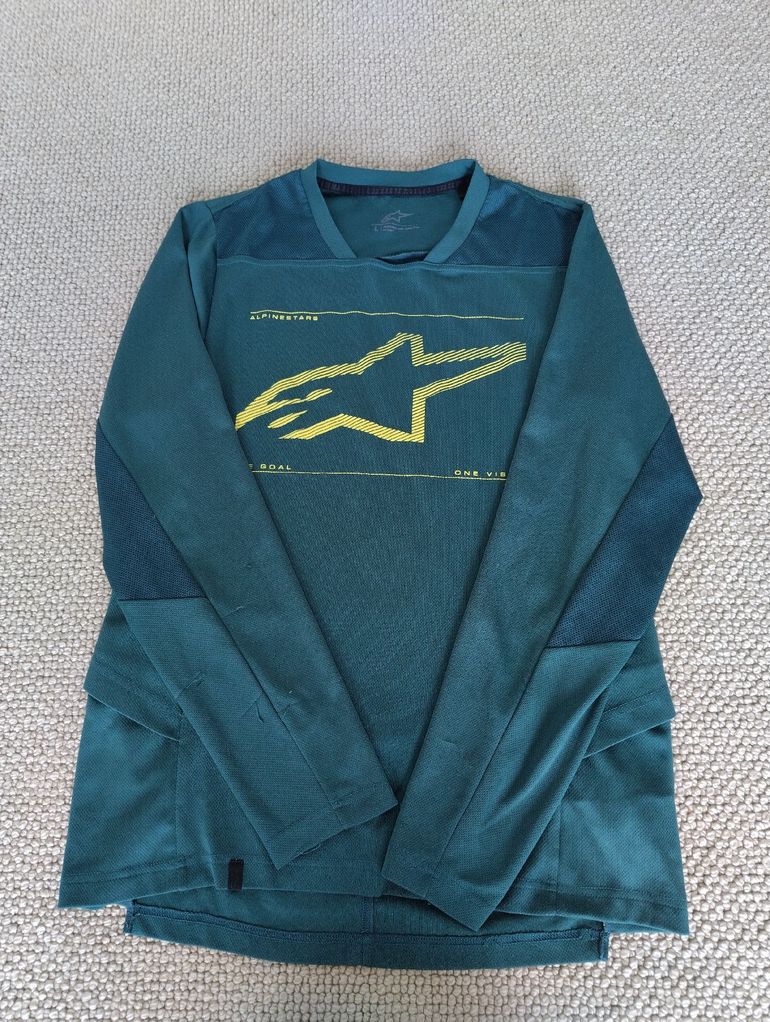 Used Alpinestars Jersey 2022 bike — image 1 of 2