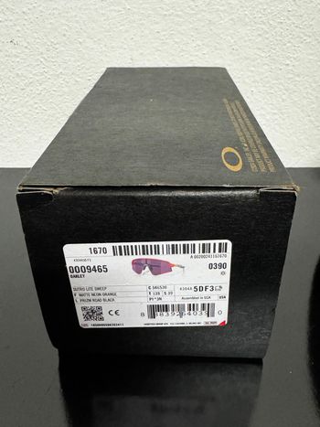 Used Oakley Sutro Lite Sweep 2026 bike — image 4 of 4