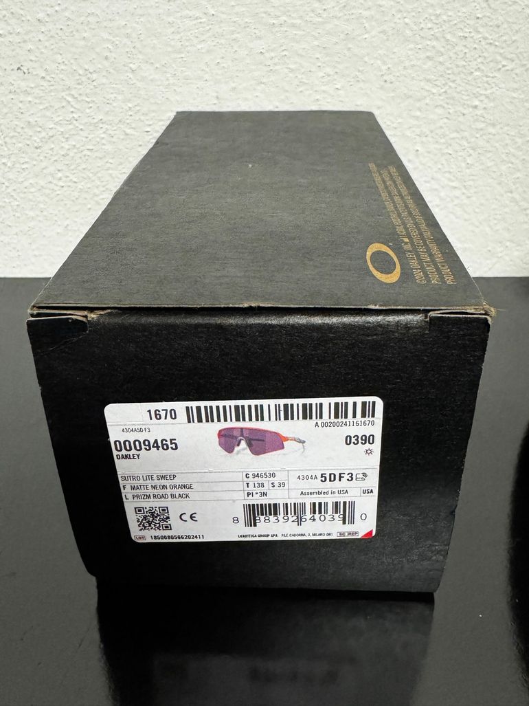 Used Oakley Sutro Lite Sweep 2026 bike — image 4 of 4