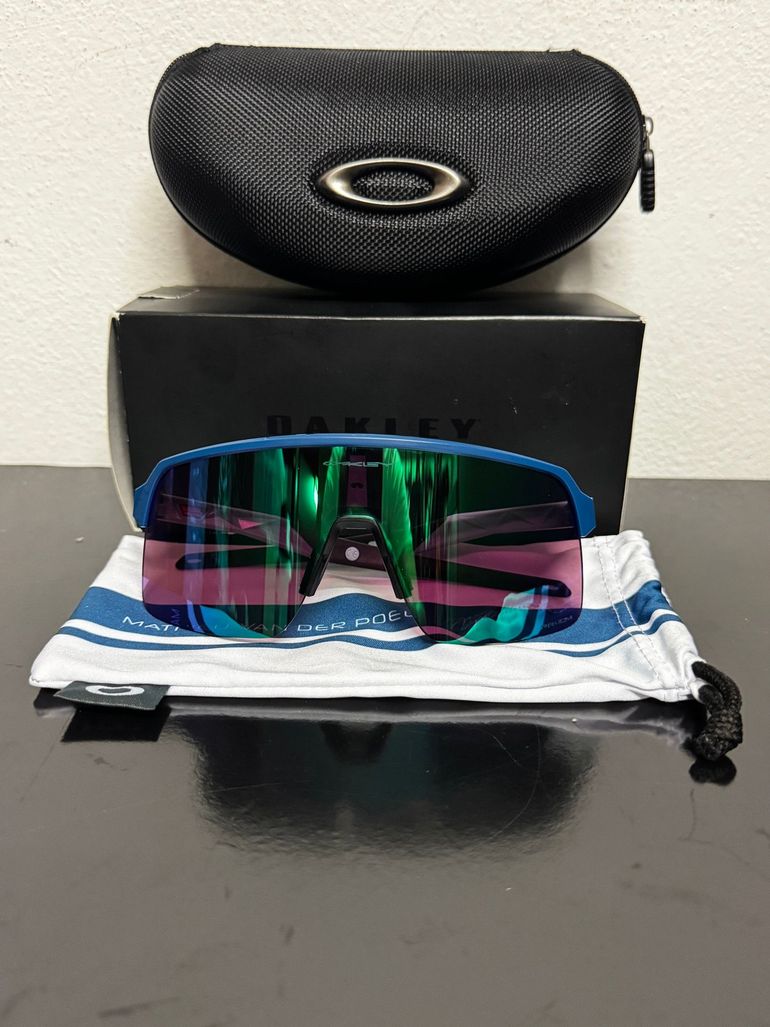 Used Oakley Sutro Lite Sweep MVDP Edition 2026 bike — image 1 of 4