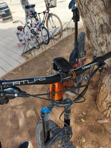Brugt Race Face Manillar + Potencia 2024 bike — billede 4 af 4