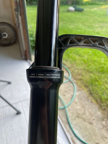 Tweedehands RockShox 27, 5” MTB Fork bike — afbeelding 3 van 9