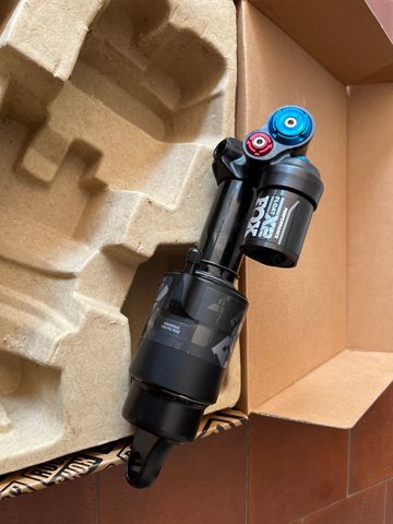 Fox FLOAT X2 Performance Elite 2024 Rear Suspension d'occasion