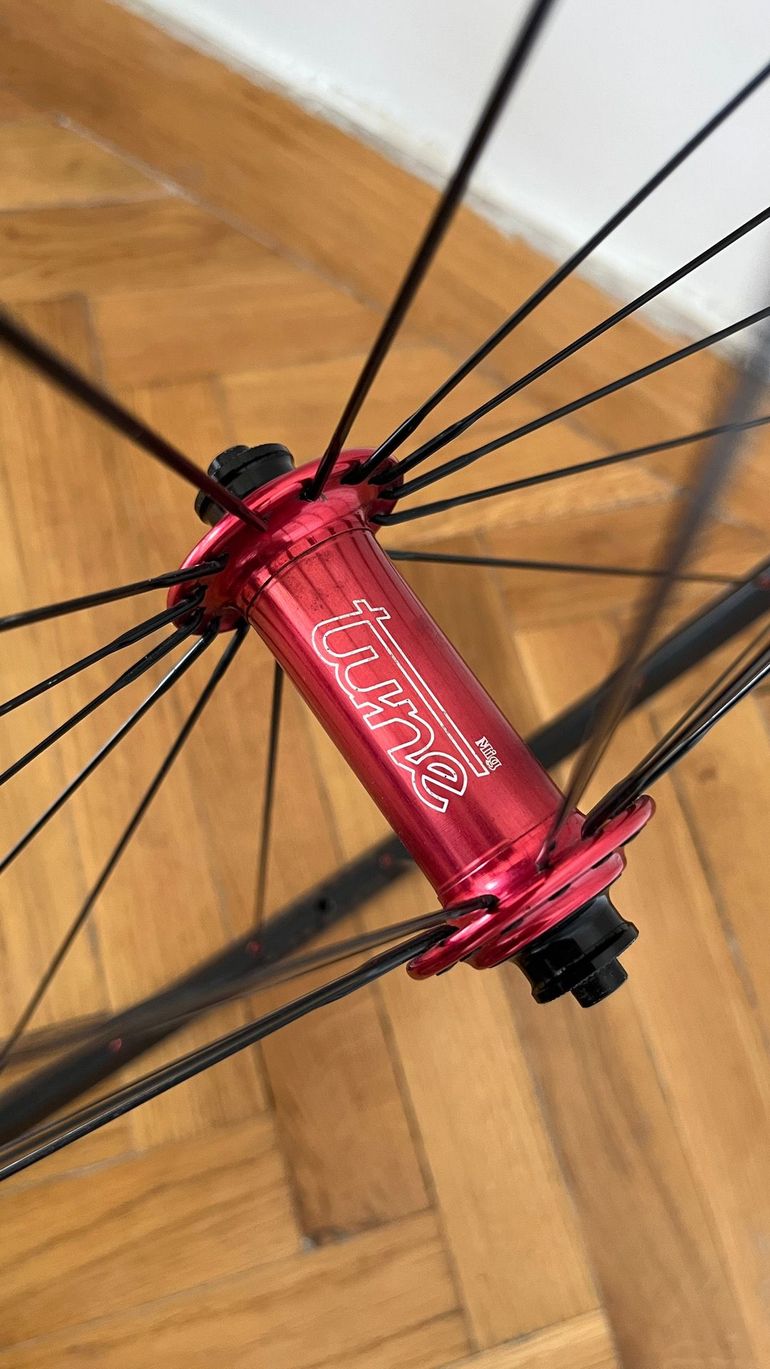 Used Tune Mig + R373 front wheel bike — image 1 of 4