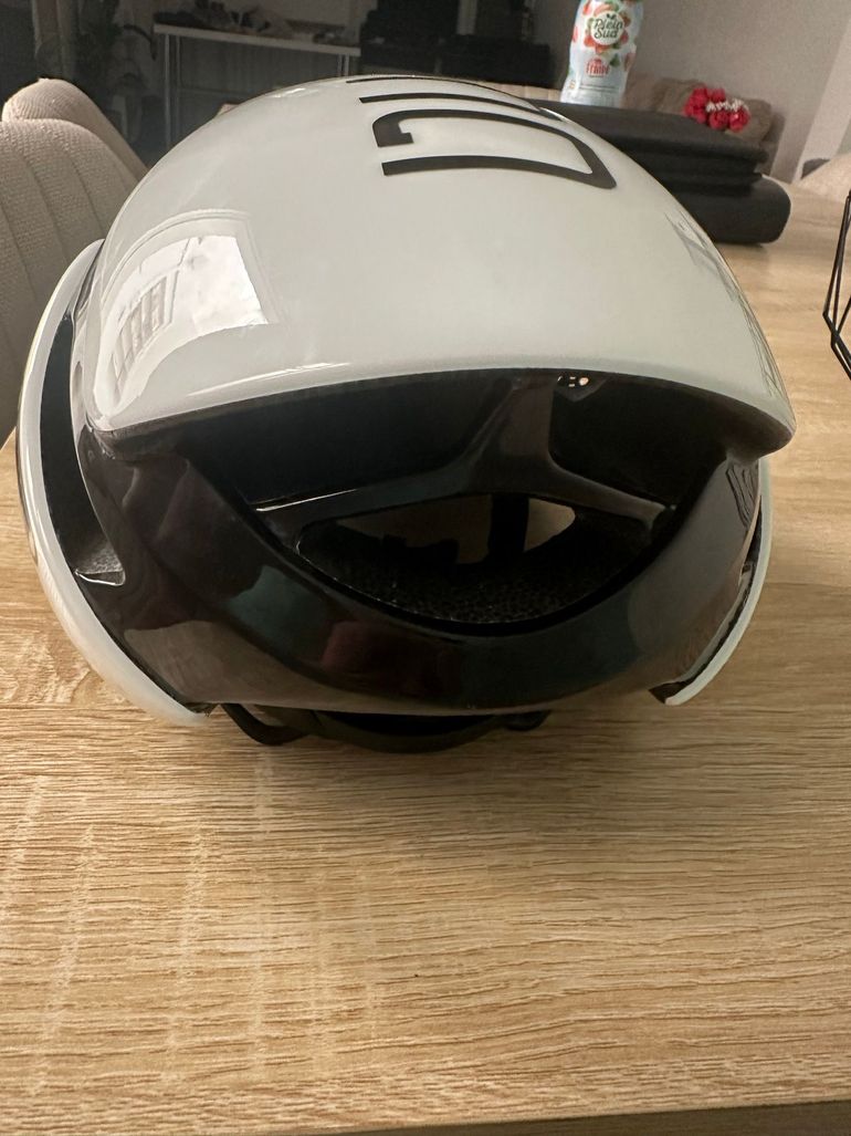 Used ABUS GameChanger Helmet 2026 bike — image 4 of 8