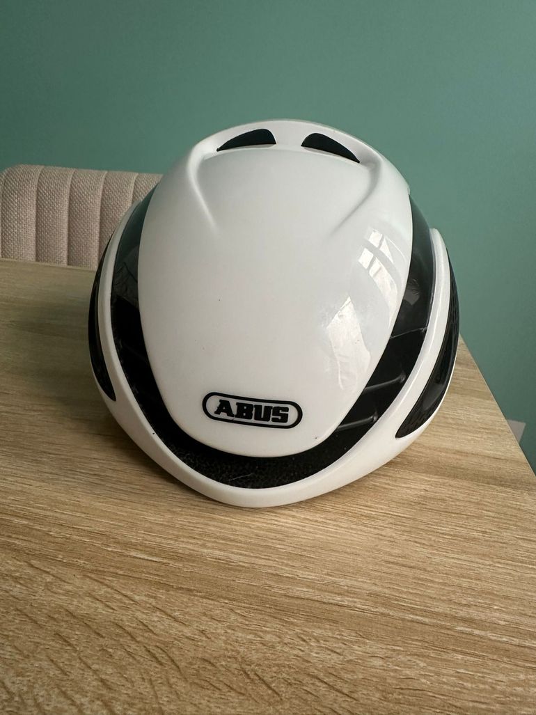 Used ABUS GameChanger Helmet 2026 bike — image 1 of 8