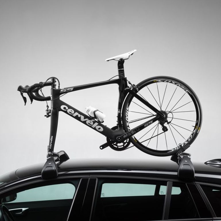 Used Elite Sanremo Race Lock Dachfahrradträger bike — image 1 of 2