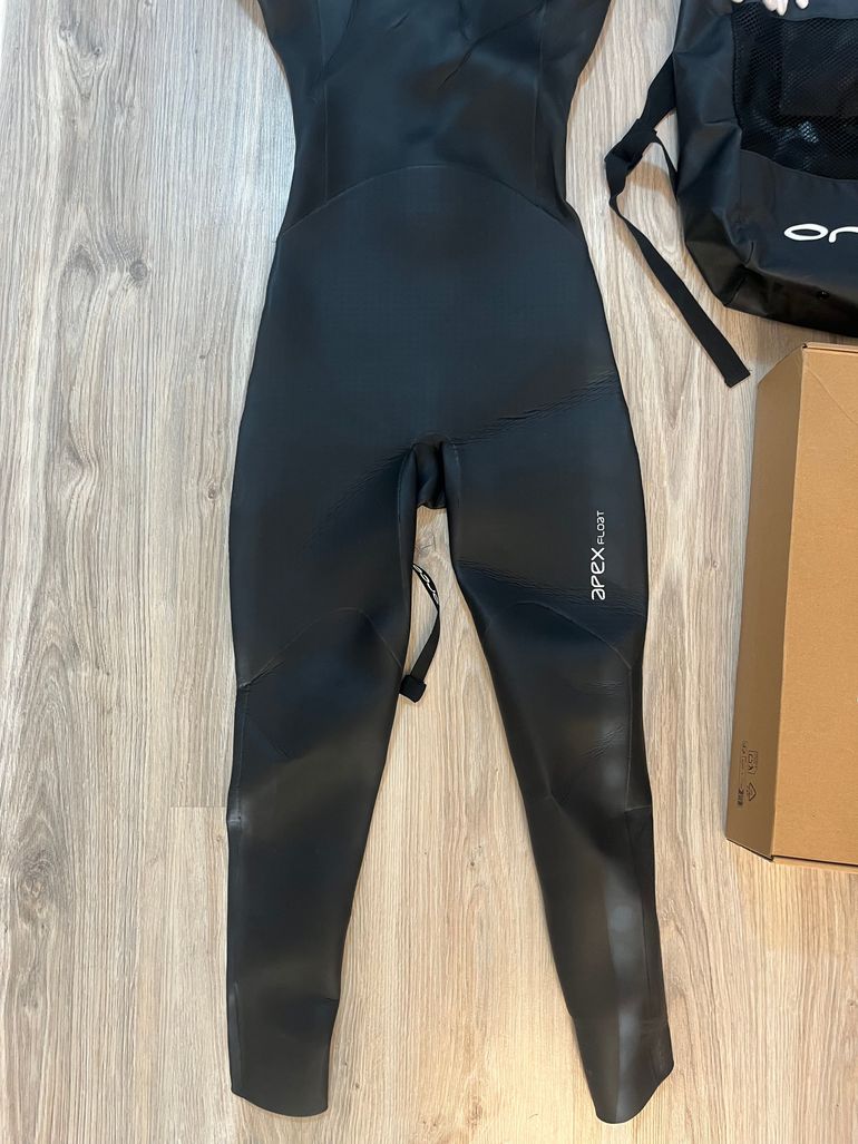 Used Orca Apex Float V2 Men's Wetsuit Size 6 2025 bike — image 2 of 11