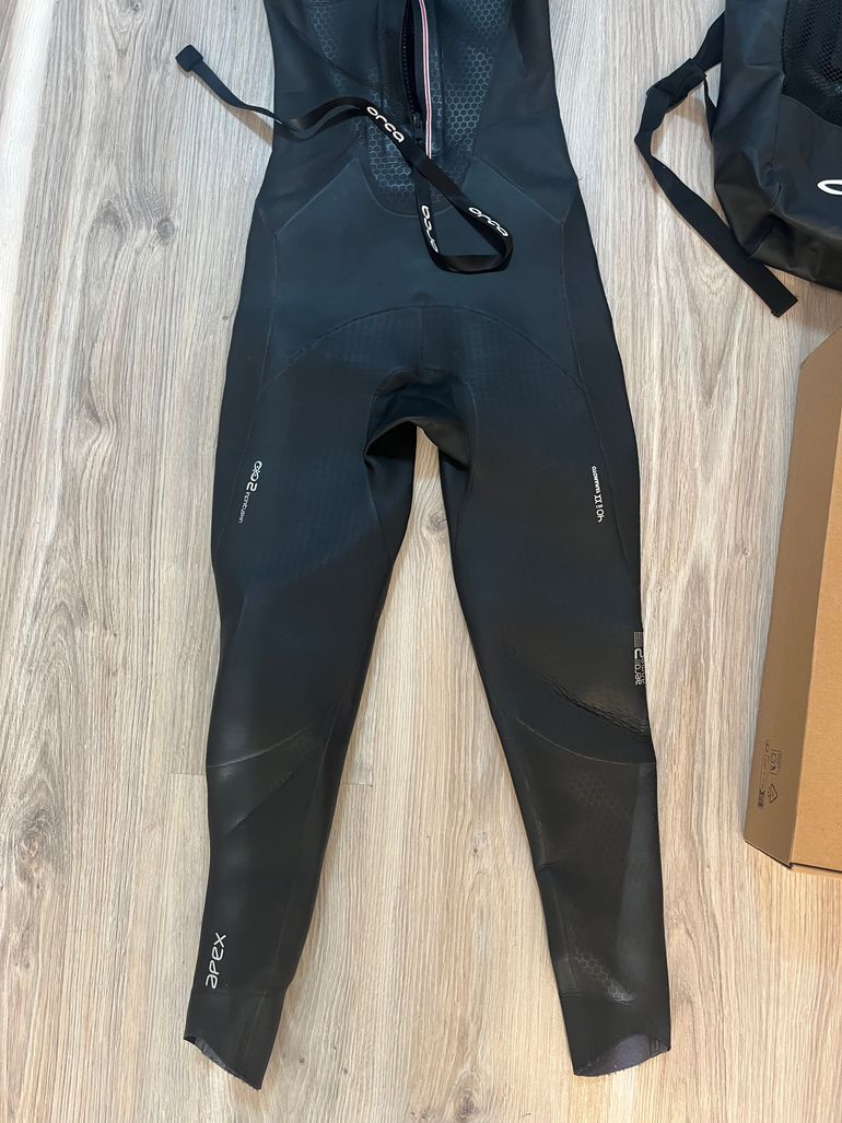 Used Orca Apex Float V2 Men's Wetsuit Size 6 2025 bike — image 5 of 11