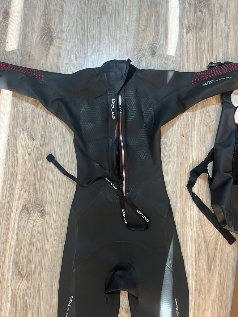 Used Orca Apex Float V2 Men's Wetsuit Size 6 2025 bike — image 6 of 11