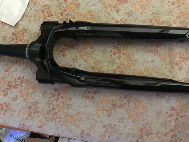 Used RockShox Rudy Base XPLR 40 mm 2026 bike — image 5 of 5
