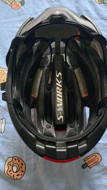 Used Specialized evade 3 2025 bike — image 3 of 7