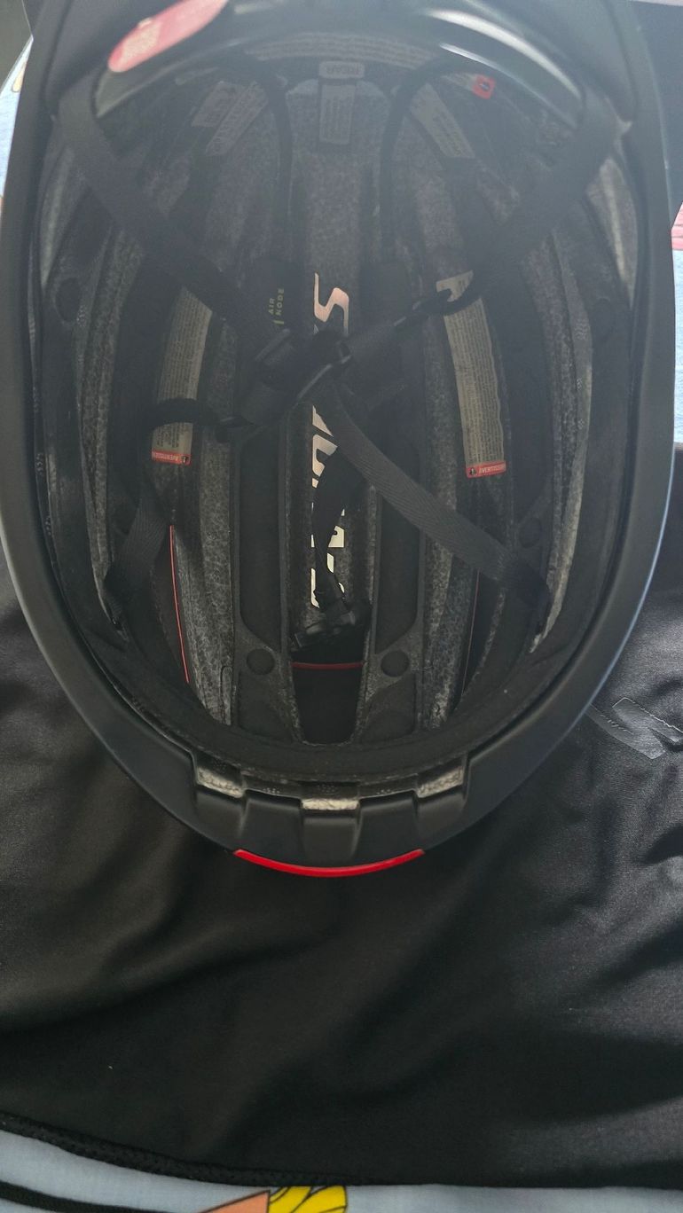 Used Specialized evade 3 2025 bike — image 7 of 7