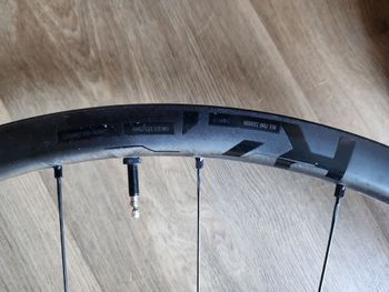 Used Fulcrum Red Zone Carbon 29" MTB Wheelset bike — image 5 of 10