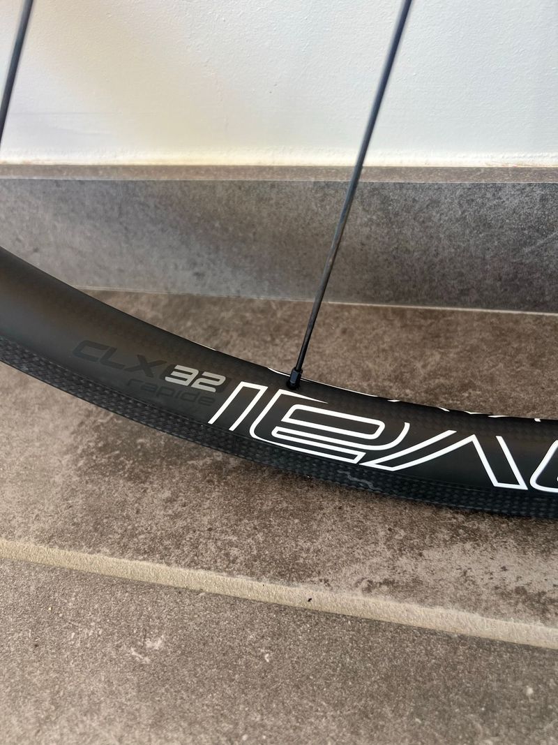 Roval CLX 32 Front Wheel 2021 bike d'occasion — image 5 sur 5