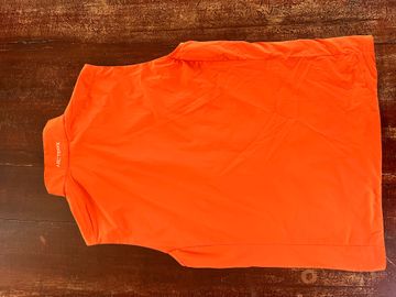 Käytetty Arc’teryx Atom Vest Phenom Medium 2024 bike — kuva 2 / 3