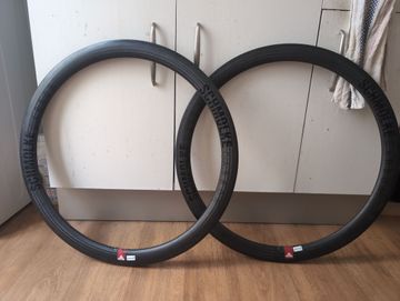 Brugt Schmolke Carbon TLO45 Tubular Disc Wheelset Wheels