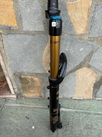 Used Fox Factory 36 29 160mm 2026 bike — image 4 of 6