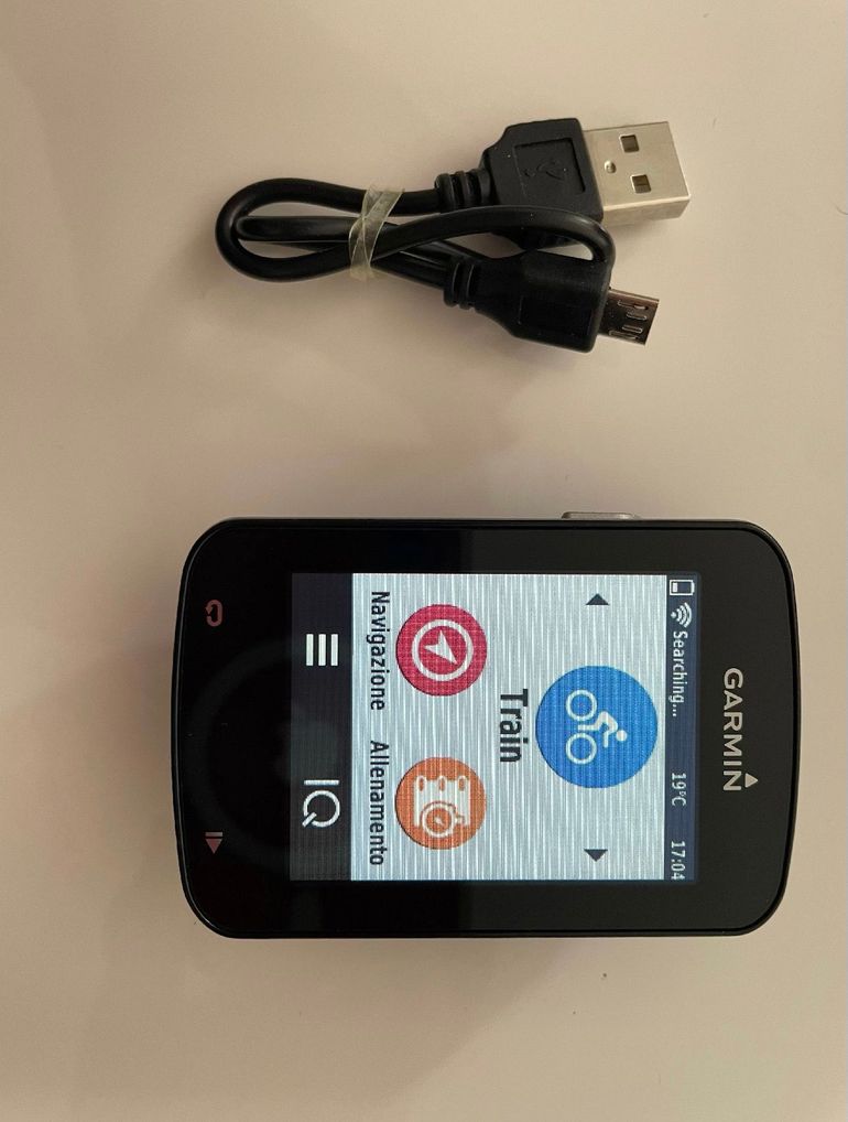 Used Garmin Edge 820 GPS Cycling Computer 2016 bike — image 2 of 5