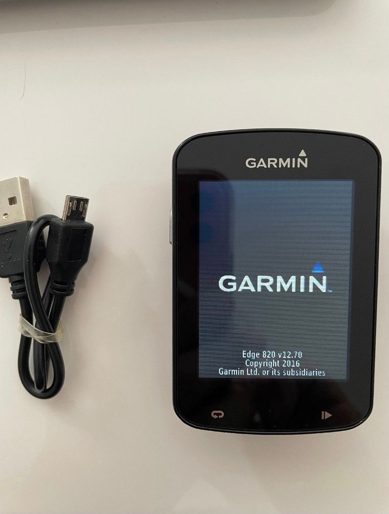 Used Garmin Edge 820 GPS Cycling Computer 2016 bike — image 1 of 5