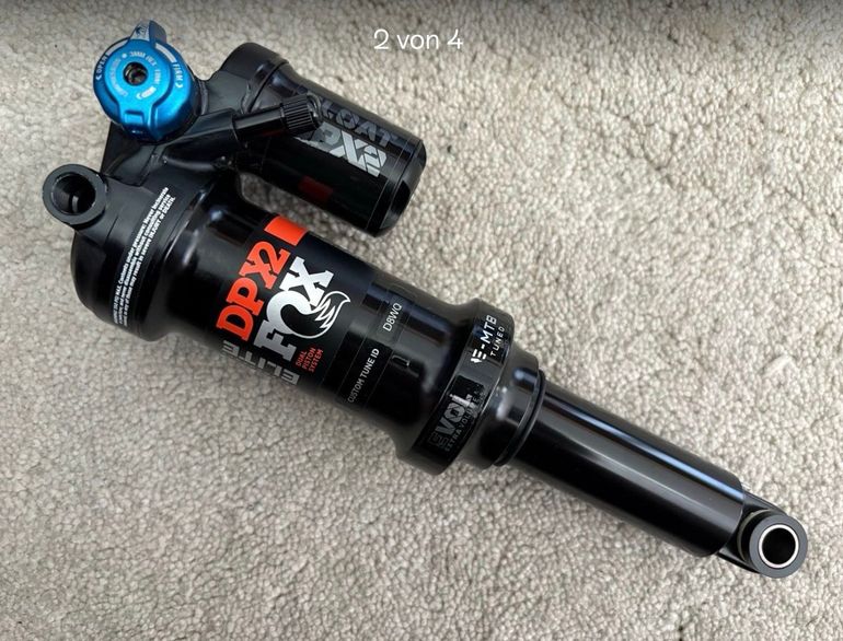 Used Fox FLOAT DPX2 Air Shock 2022 bike — image 2 of 4