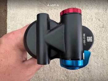 Used Fox FLOAT DPX2 Air Shock 2022 bike — image 4 of 4