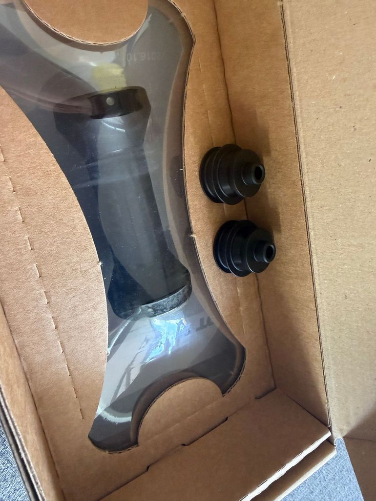 Used Dt Swiss Nabe Vorne bike — image 1 of 2