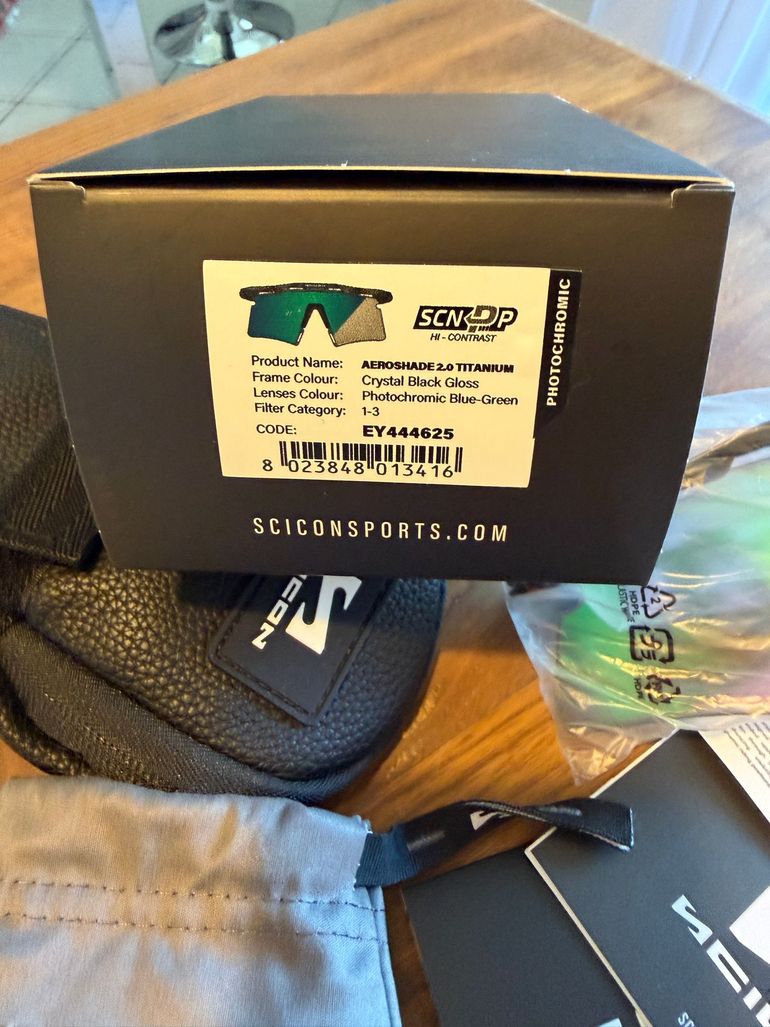 Used Scicon Aeroshade 2.0 Titanium Photocromatic 2026 bike — image 2 of 6