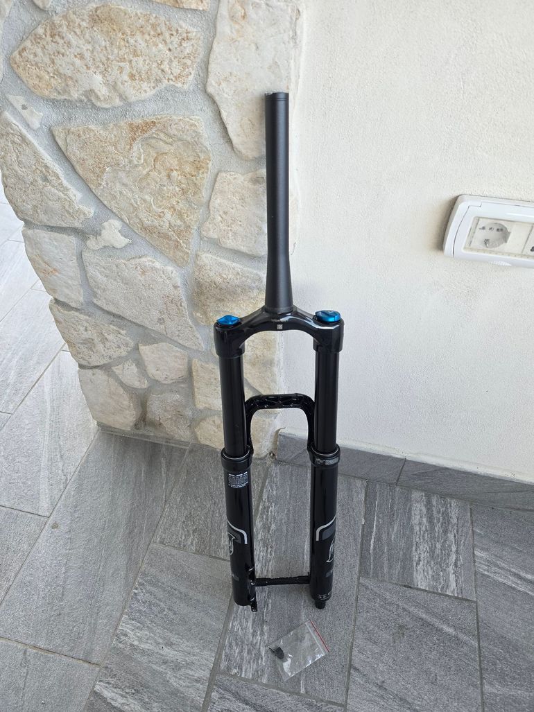 Used Fox 36 Rhythm 160mm Fork bike — image 3 of 6