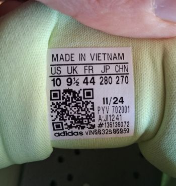 Used Adidas Adistar 4 Running Shoes 2026 bike — image 3 of 3