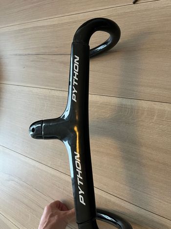 Used Python Integrated Handlebar 2024 bike — image 5 of 5