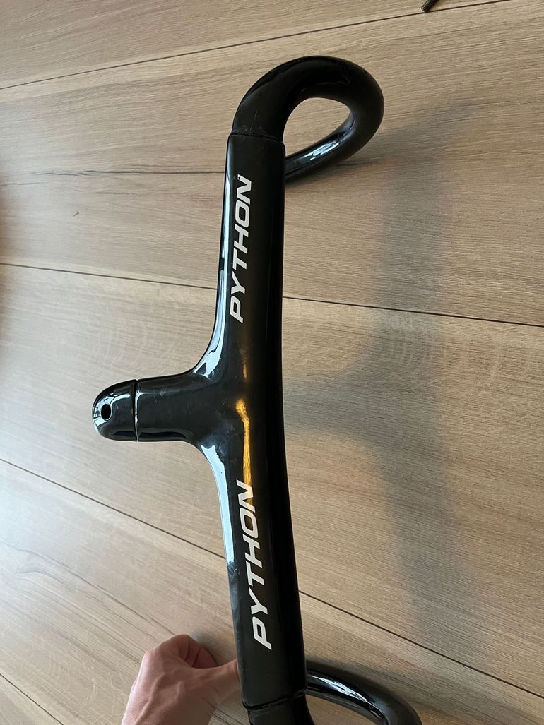 Used Python Integrated Handlebar 2024 bike — image 5 of 5