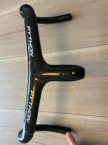 Used Python Integrated Handlebar 2024 bike